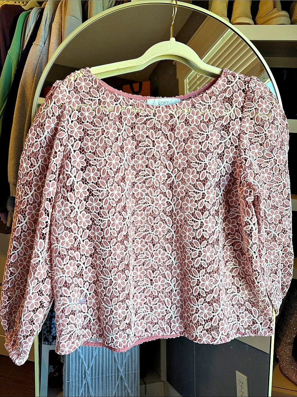 LOFT Floral Long Sleeve Blouse in Pink & White Size Medium